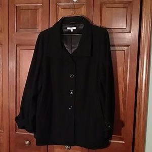 Ladies short wool coat