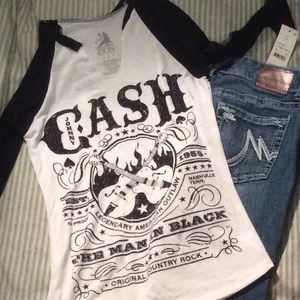 NWT Johnny Cash 3/4 sleeve tee small