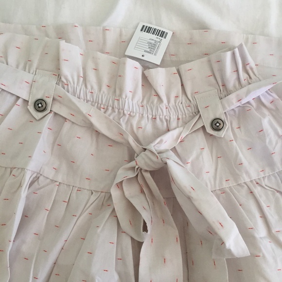 UO Silence and Noise paperbag skirt - Picture 3 of 4