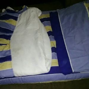 King comforter,bedskirt,pillowcase