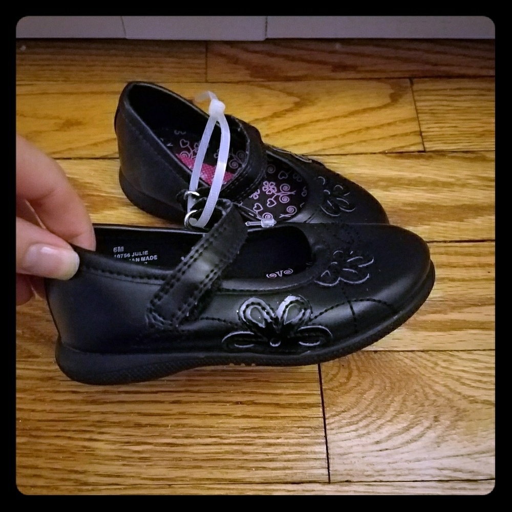 Brand new dress shoes