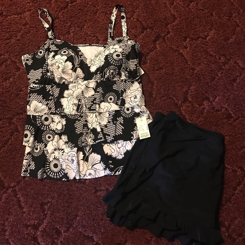 NWT CATHERINES BATHING SUIT