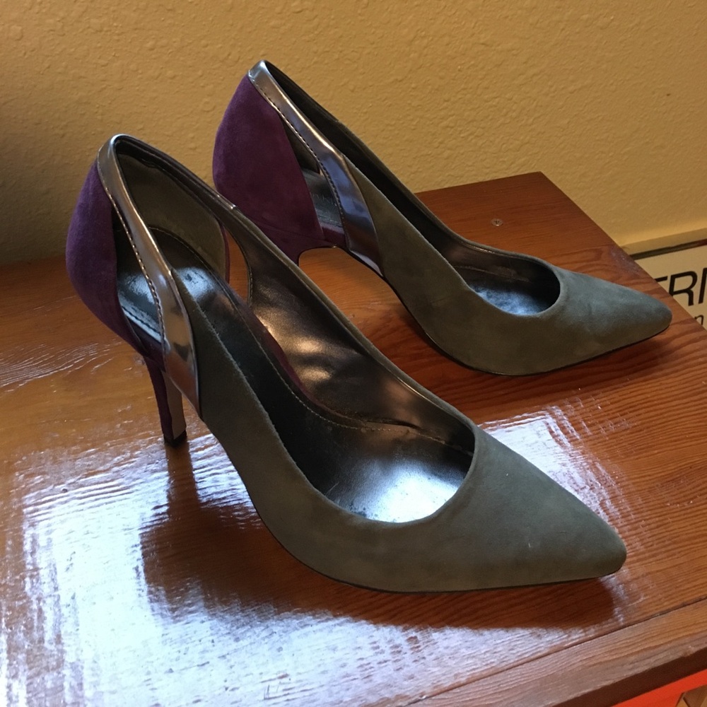 Calvin Klein sz 8. Purple and Grey suede.