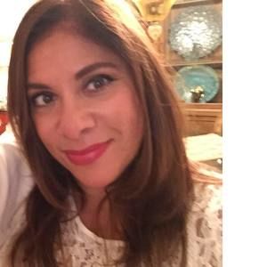 Meet your Posher, Monique