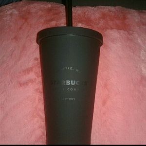 New grande black matte Starbucks cup