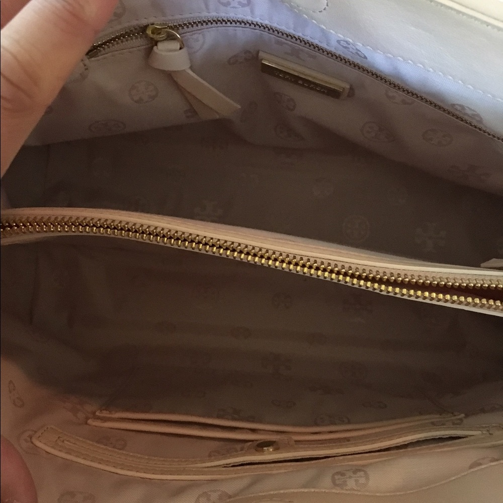 NWT Tory Burch Quilted Marion handbag - lt. pink - Picture 3 of 6