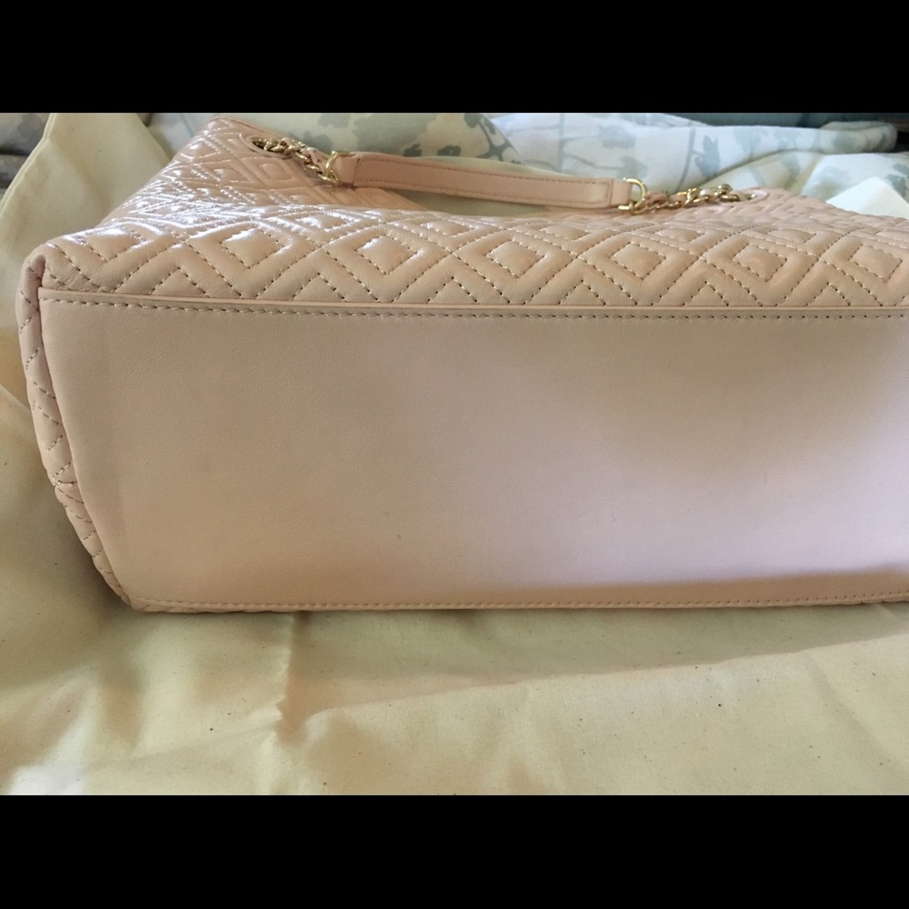 NWT Tory Burch Quilted Marion handbag - lt. pink - Picture 4 of 6