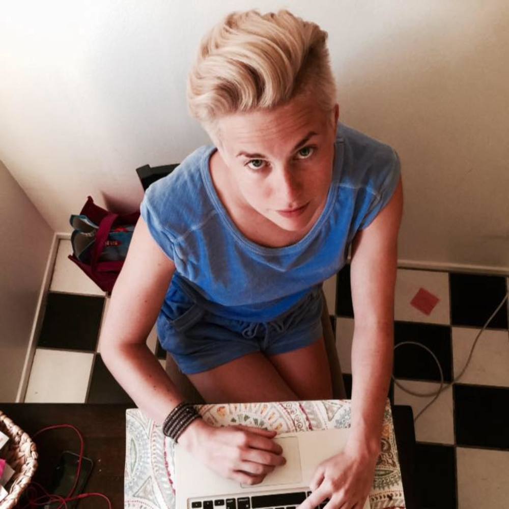 Meet your Posher, Courtney
