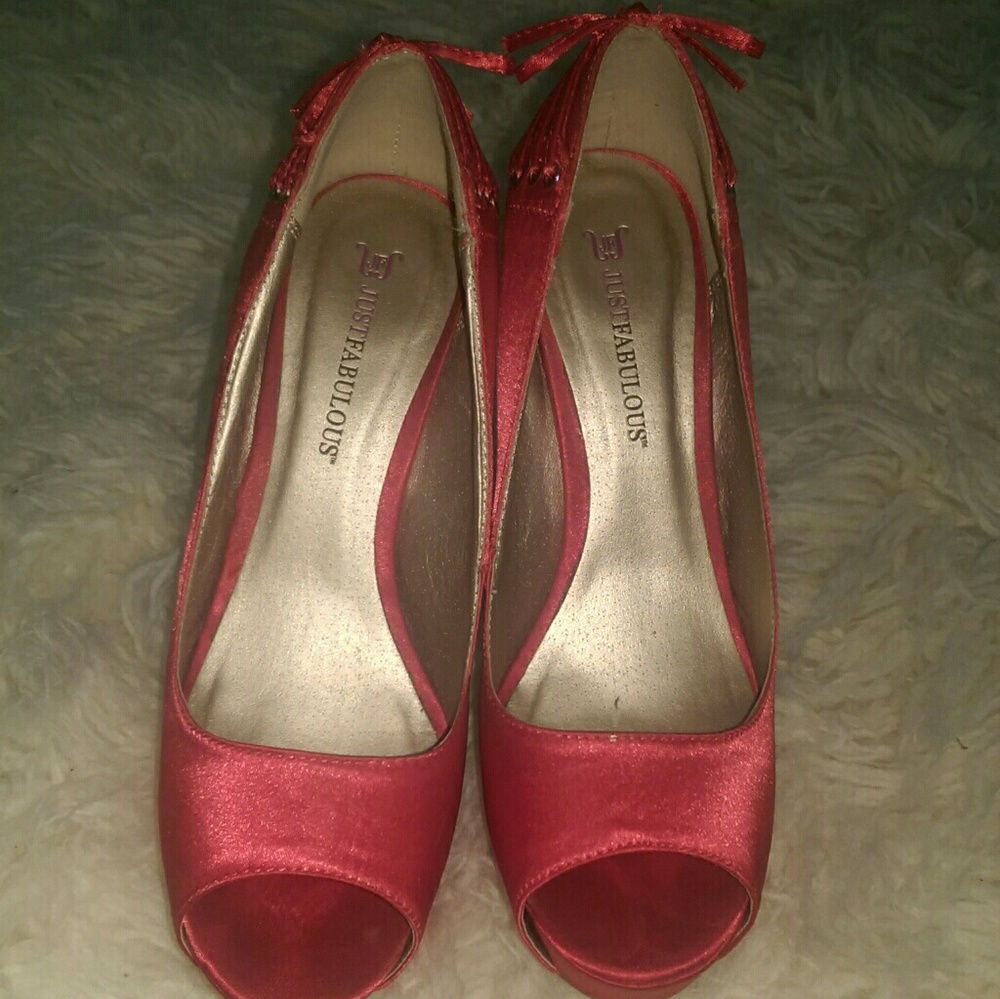 ✨Donated🌟 JustFab Red Corset Heels size 9