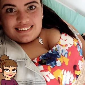 Meet your Posher, Raquel