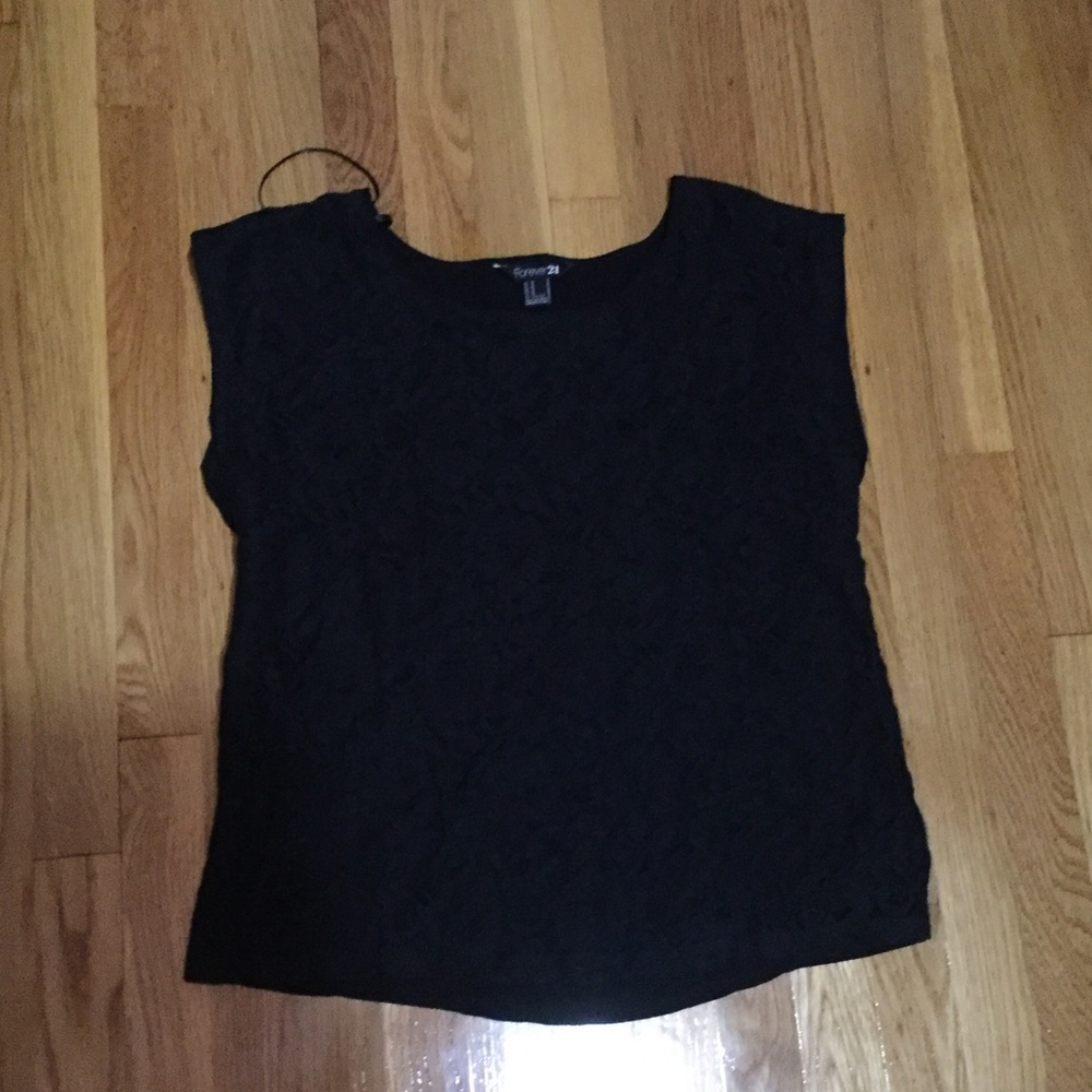 Black lace loose T!
