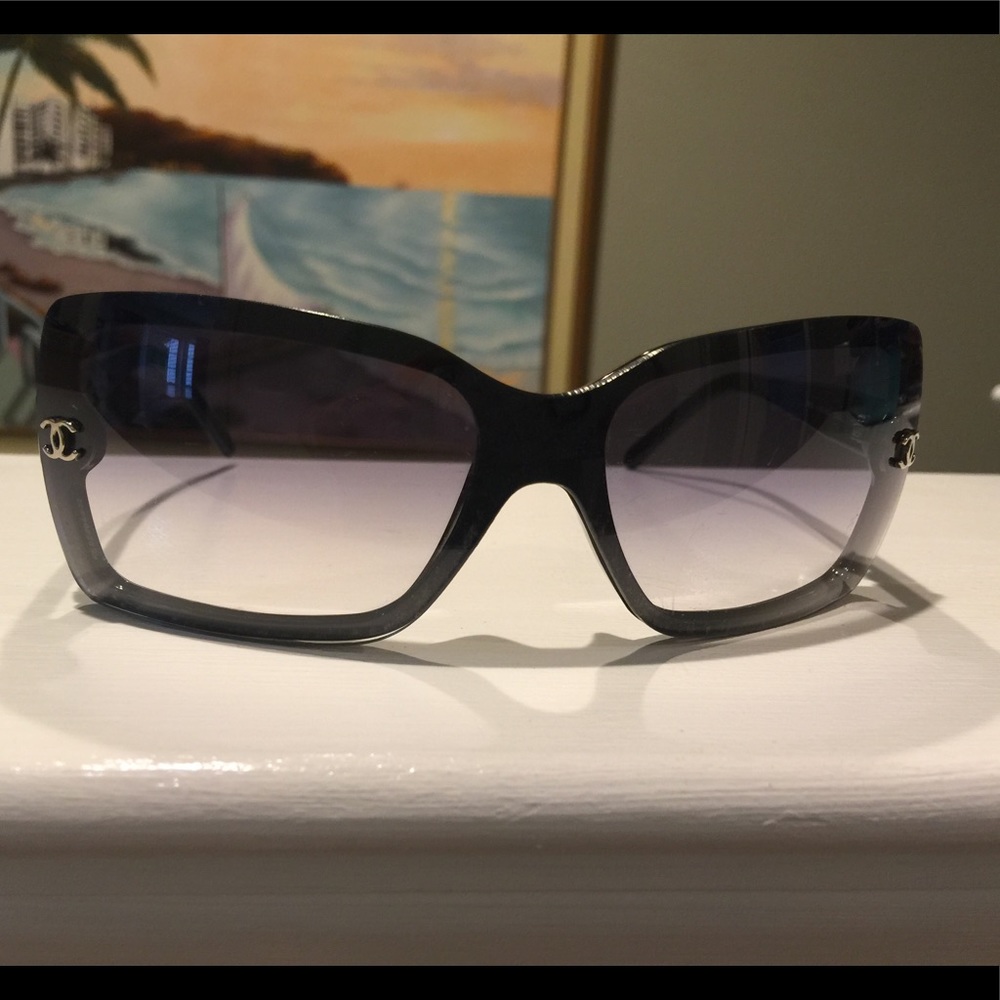 Chanel sunglasses