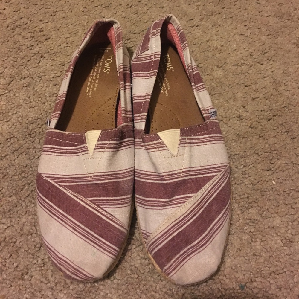 Toms