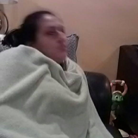 Meet your Posher, Josue - Picture 1 of 1