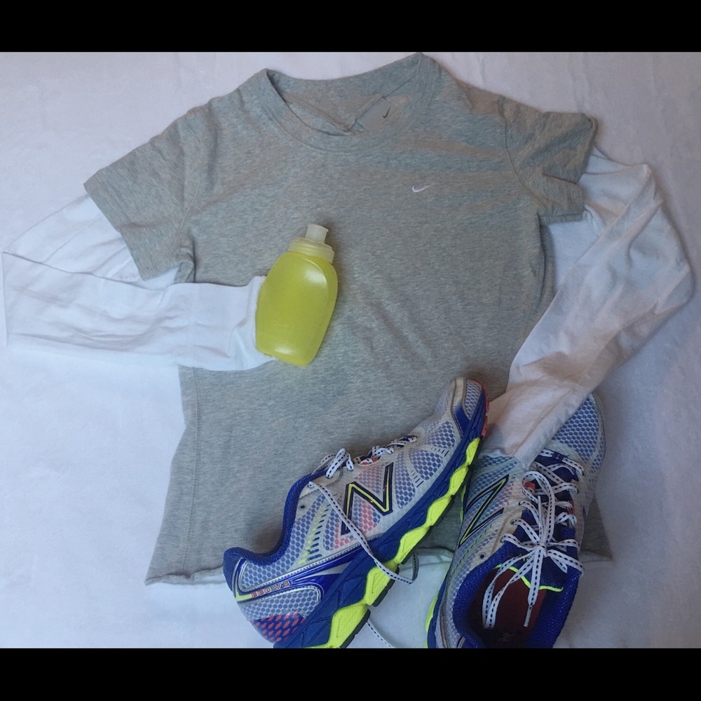Nike Medium Grey/White Long Sleeve Shirt