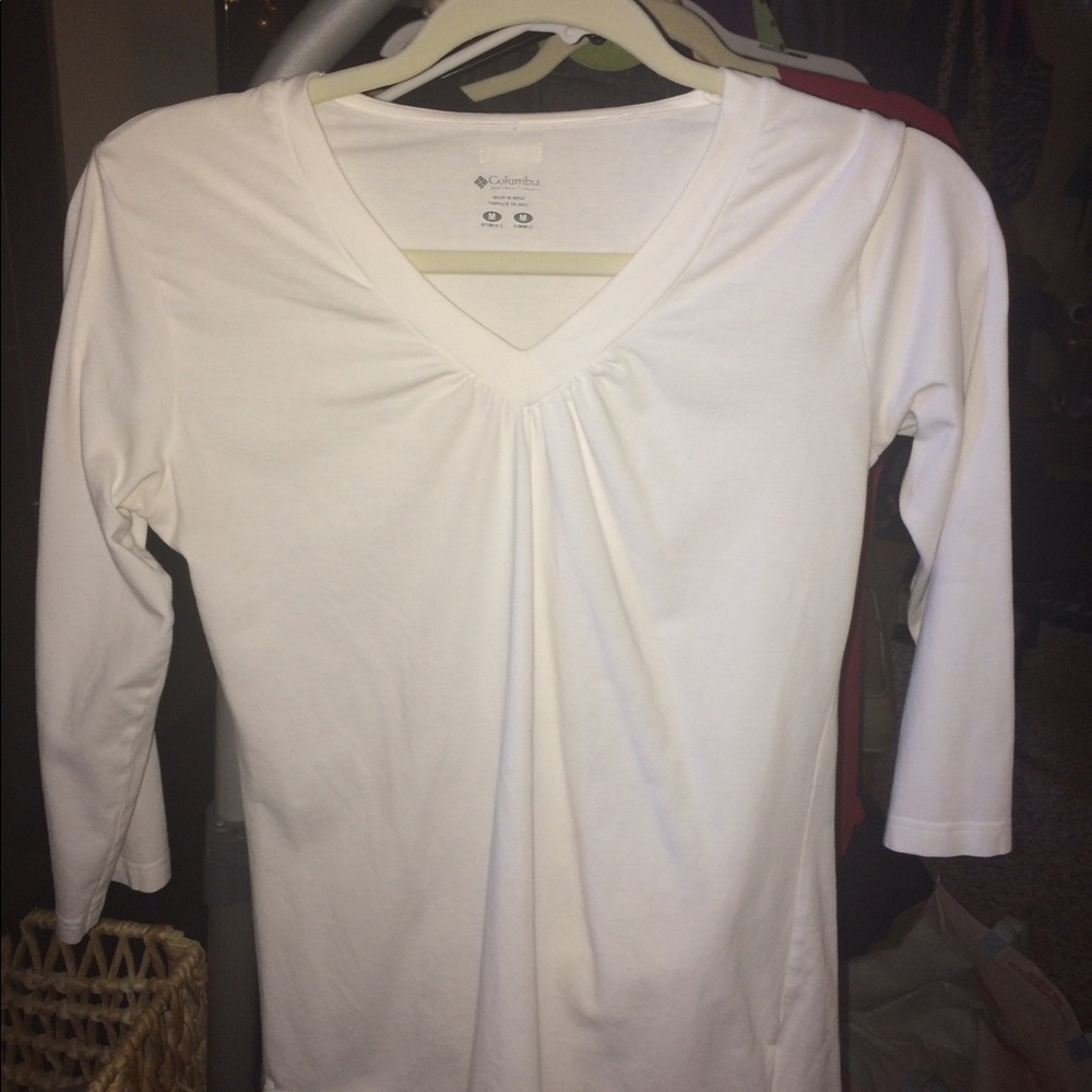 Columbia white tshirt
