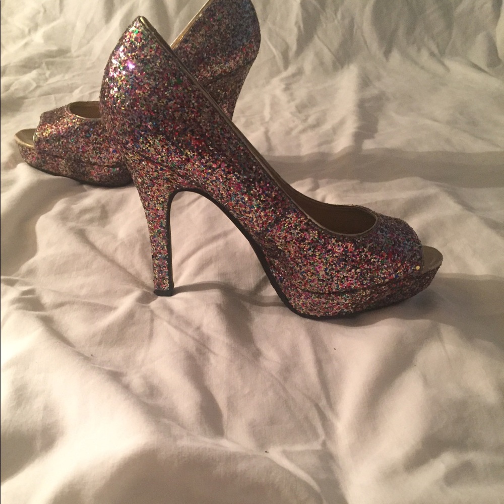 Rainbow Sparkly Candie's Heels - Picture 4 of 8