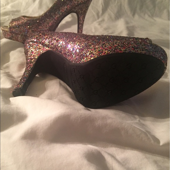 Rainbow Sparkly Candie's Heels - Picture 7 of 8