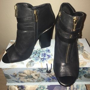 Jessica Simpson Maizy Booties