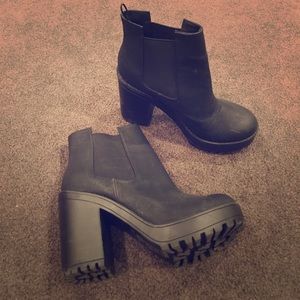 European platform booties