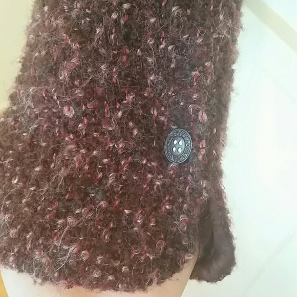 SOLD ππHPππChanel Jacket - Picture 3 of 6