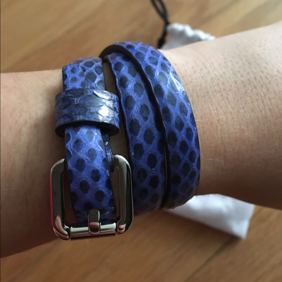 Alexandra Clancy cobalt watersnake bracelet - Picture 3 of 7