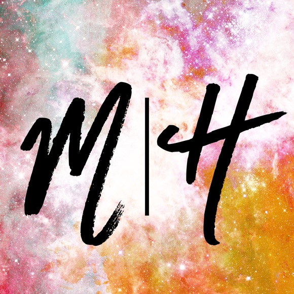 Meet your Posher, Megan - Picture 2 of 2