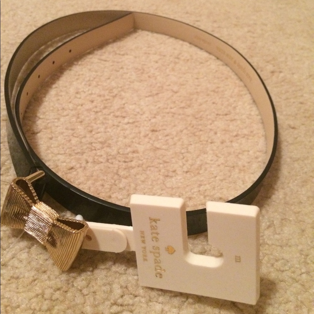♠️ NWT Kate Spade Black Leather belt♠️