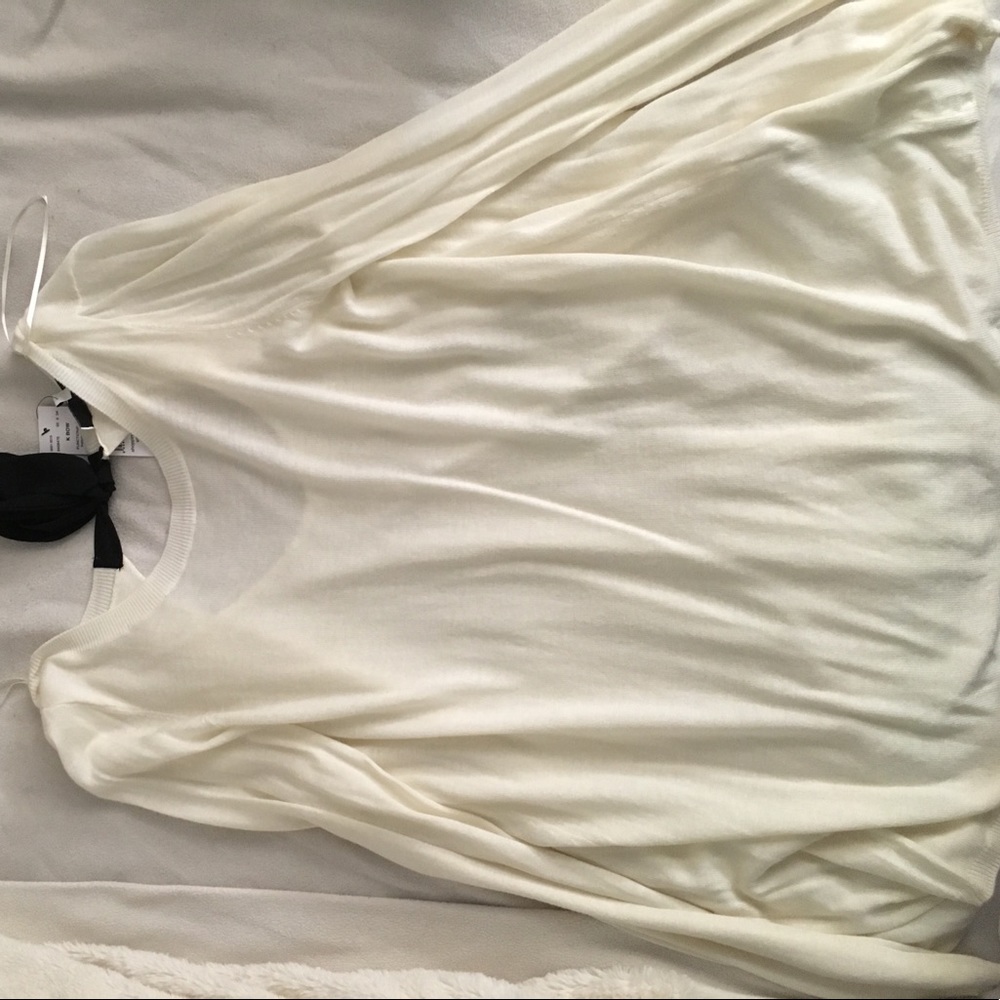 Long sleeve white shirt