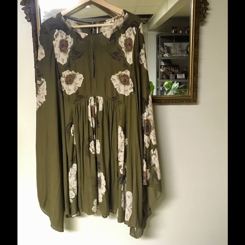 Free People Floral Bell Sleeved Dress