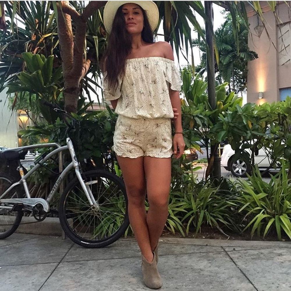 AVA SKY Summer 2016 Tank Mahalo!
