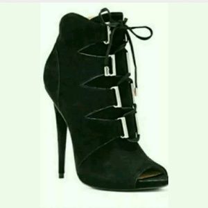 Marciano heels black