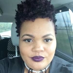 Meet your Posher, Josette