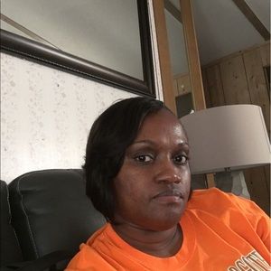 Meet your Posher, Cathy