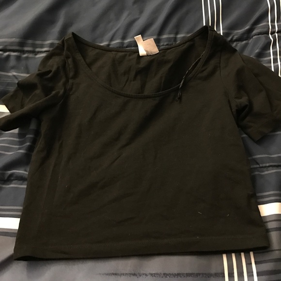 Crop top - Picture 1 of 1