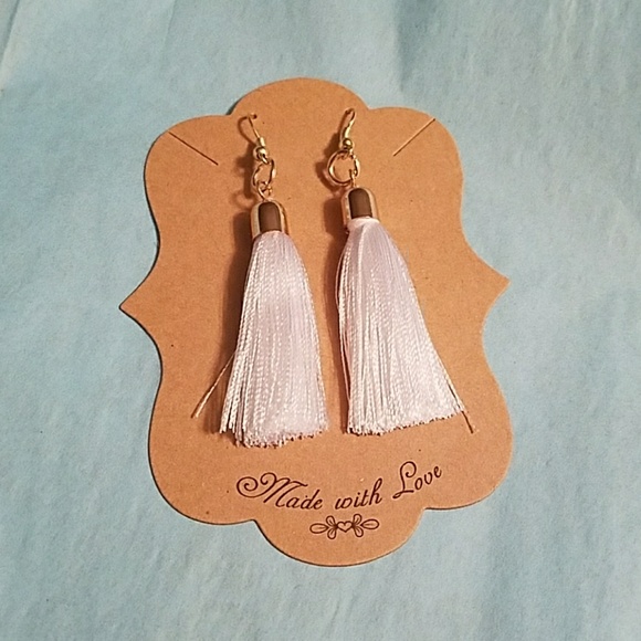White and gold tassel earrings  - NWOT - Handmade - Picture 3 of 4