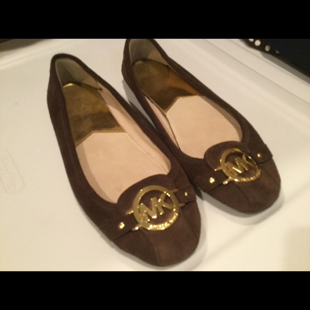 Micheal Korea brown suede flats
