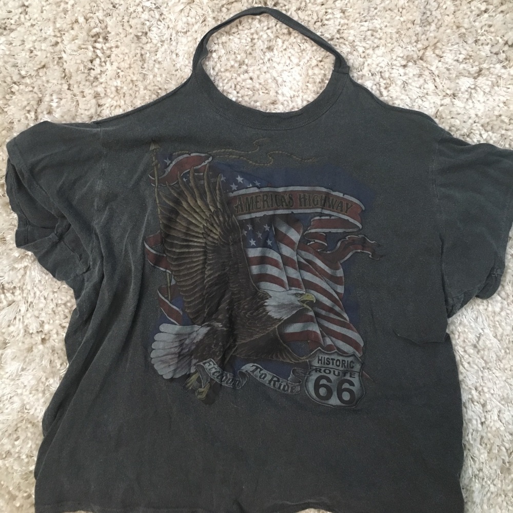 Halter top - Picture 2 of 3