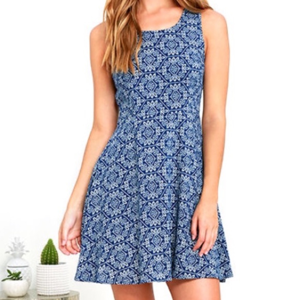 NEW Lulus Floral Print Skater Dress
