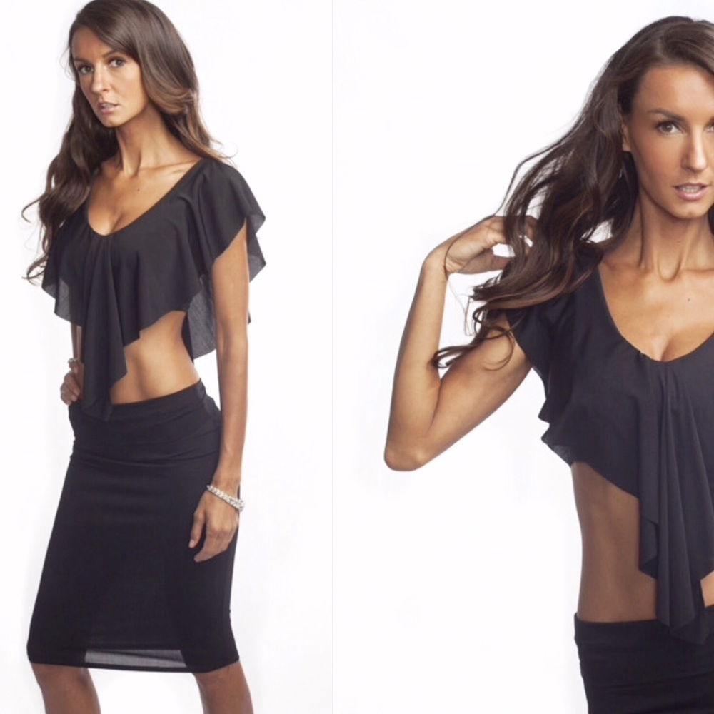 2pc Ruffle Cropped Skirt Set - Picture 3 of 5