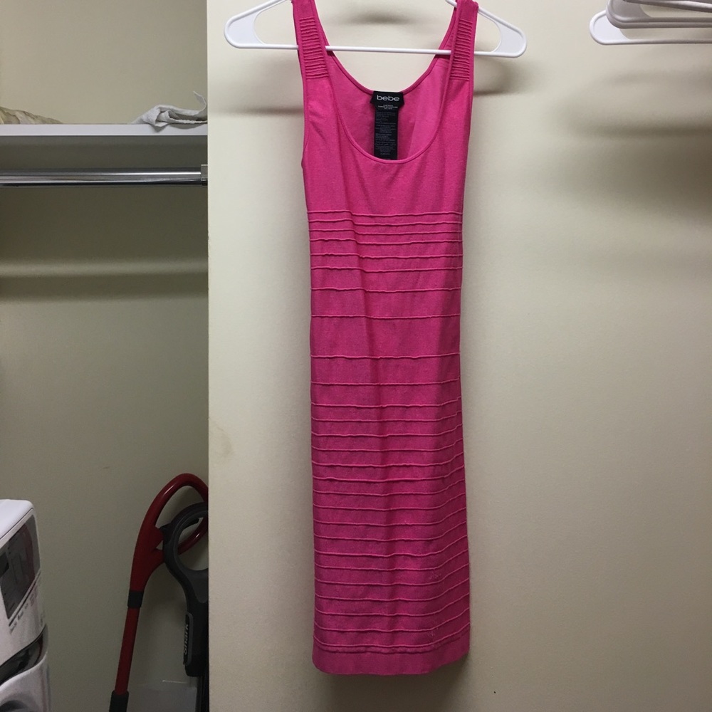 Bebe slim fit. Only wear once. Size M/L.