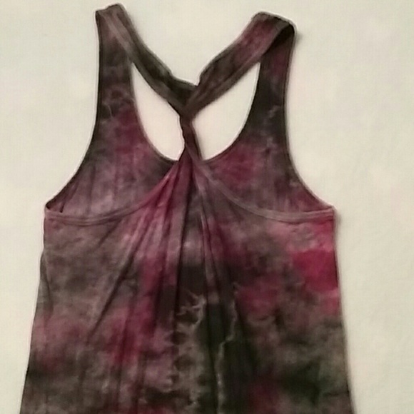 🔮 Rare Tank Top🔮 - Picture 4 of 4