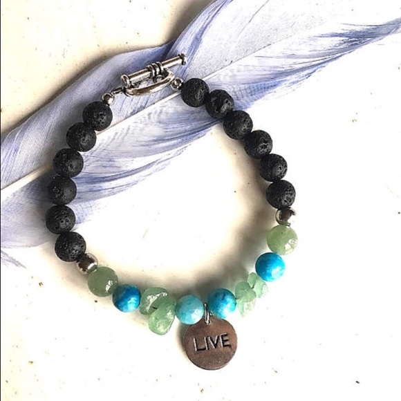 Essential Oils Diffuser Bracelet for Healing - Picture 2 of 4