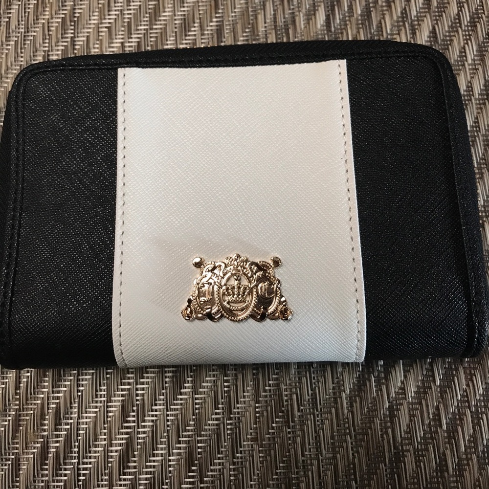 Juicy couture wallet