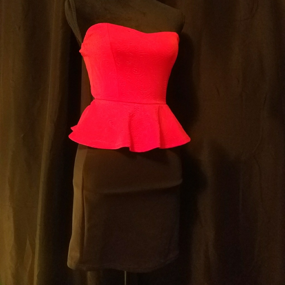 Black red imprainted foral desgin Cocktail dress