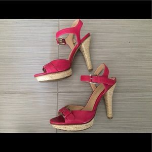 Fuchsia Via Spiga pump sandals