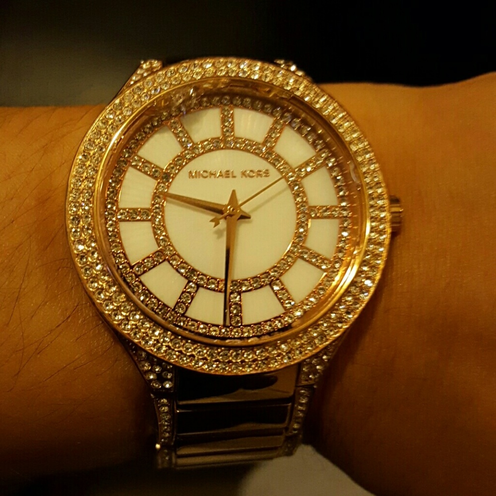 Michael kors rose gold watch
