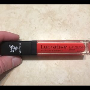 Younique lucrative lip gloss in Ladylike
