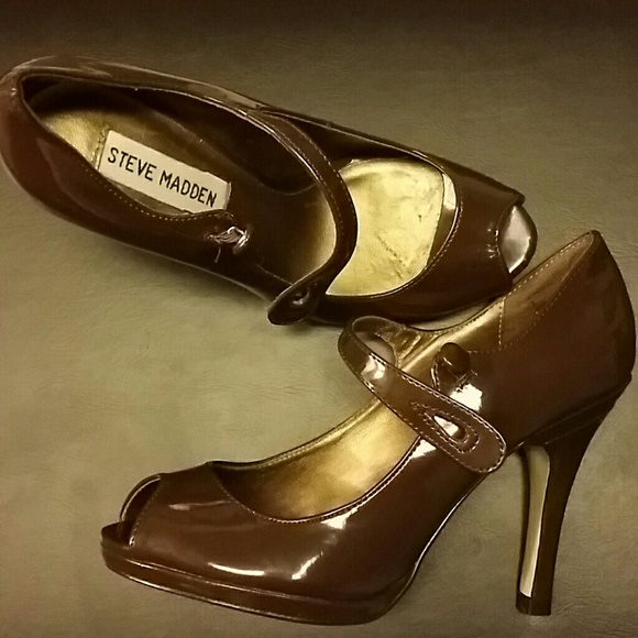 Steve Madden Heels - Picture 1 of 6