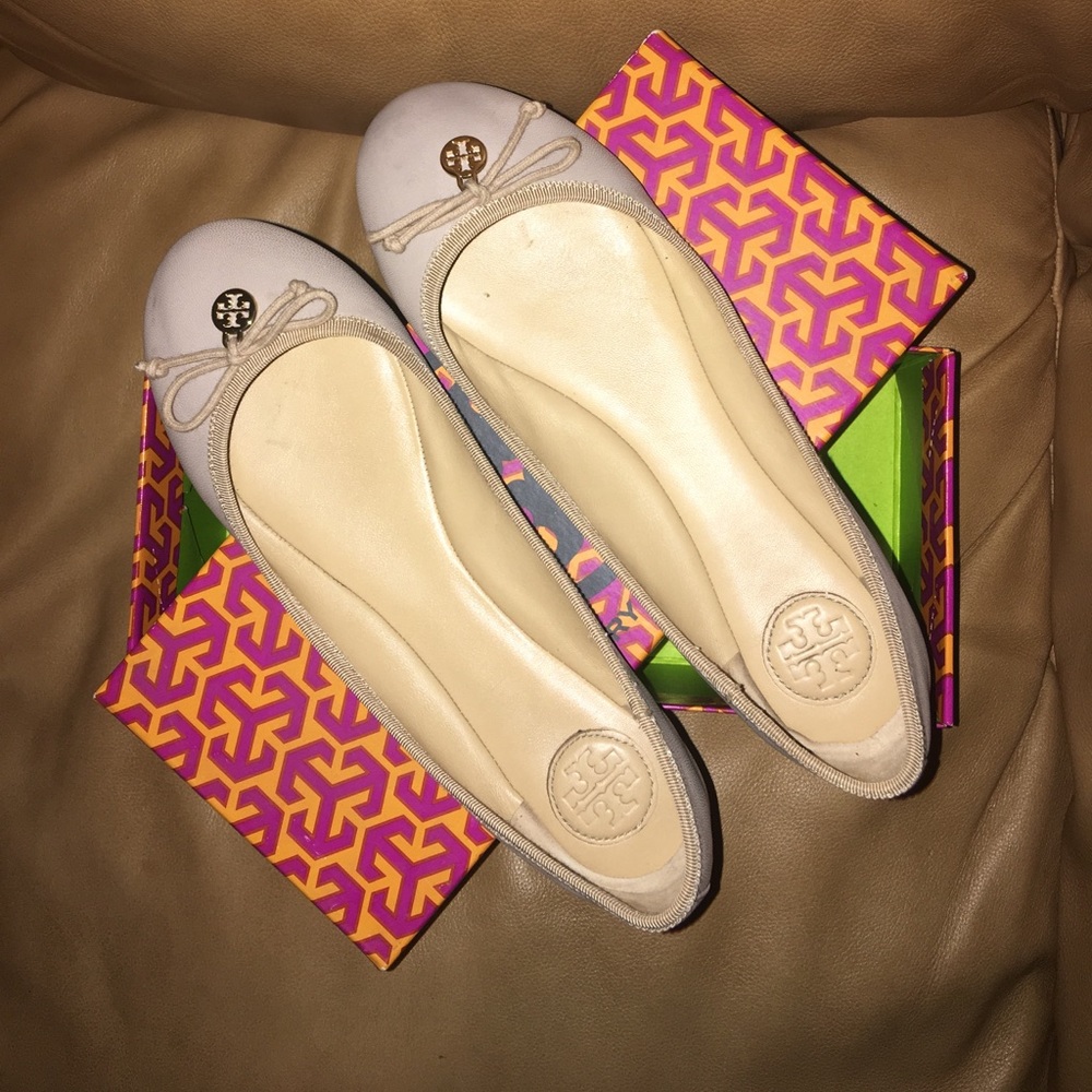 Tory Burch beige flats.
